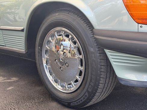 Used 1988 Mercedes-Benz 560 SL image 36