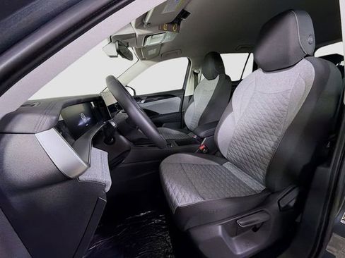 New 2026 Volkswagen Tiguan S image 11