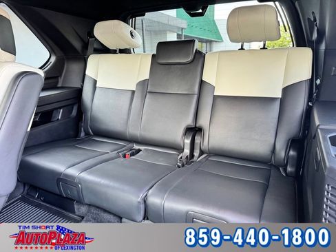 Used 2023 Toyota Sequoia Capstone AWD/4WD image 41