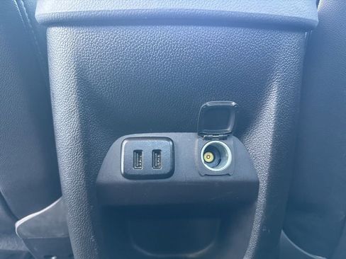 Used 2016 Chevrolet Colorado Z71 image 27