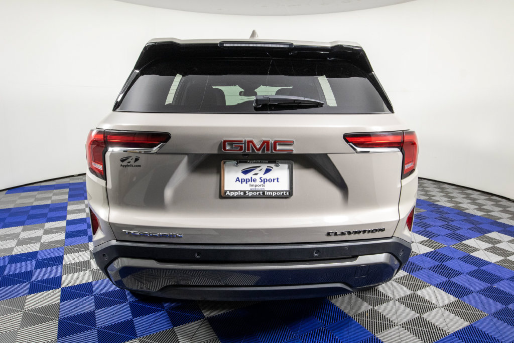 Used 2026 GMC Terrain Elevation FWD image 6