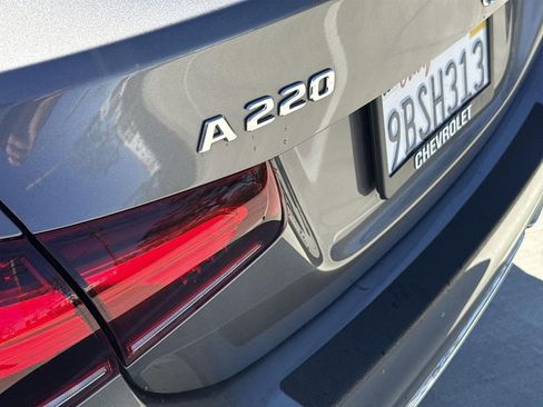 Used 2022 Mercedes-Benz A 220 image 30