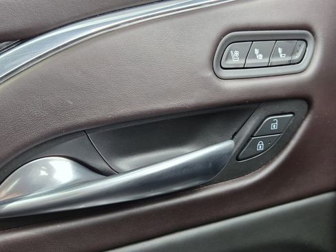 Certified 2023 Cadillac Escalade Sport Platinum w/ Heavy-Duty Trailer Package image 13