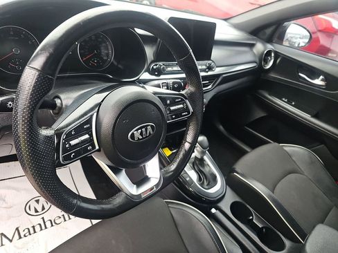 Used 2021 Kia Forte GT-Line w/ GT-Line Premium Package image 10