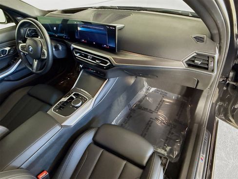 Certified 2023 BMW 330e w/ M Sport Package image 31