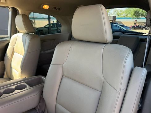 Used 2014 Honda Odyssey EX-L image 29