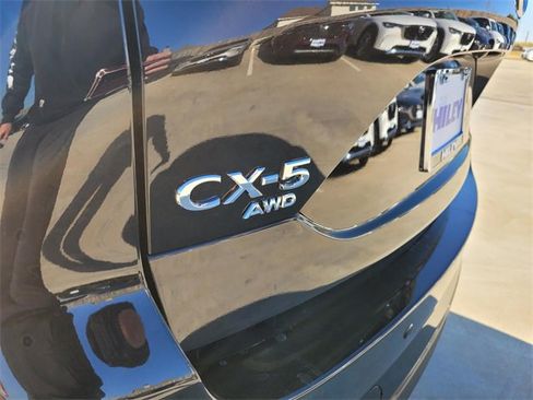 New 2025 MAZDA CX-5 AWD 2.5 S w/ Premium Plus Pkg image 9
