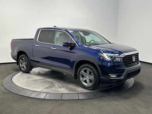 Used 2023 Honda Ridgeline RTL-E image 2