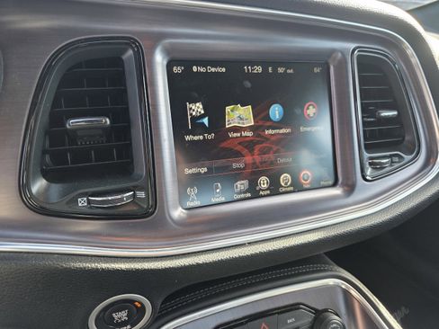 Used 2016 Dodge Challenger R/T w/ Sound Group image 10