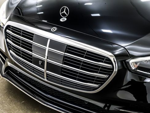 Certified 2023 Mercedes-Benz S 580 4MATIC Sedan image 15
