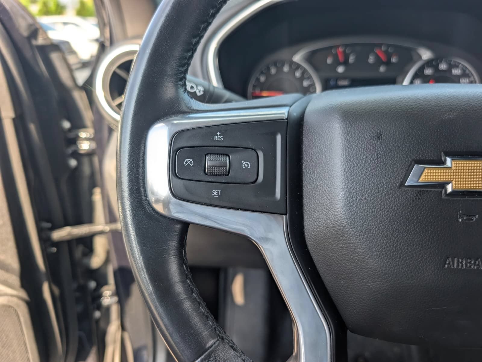 Used 2020 Chevrolet Blazer LT FWD image 37