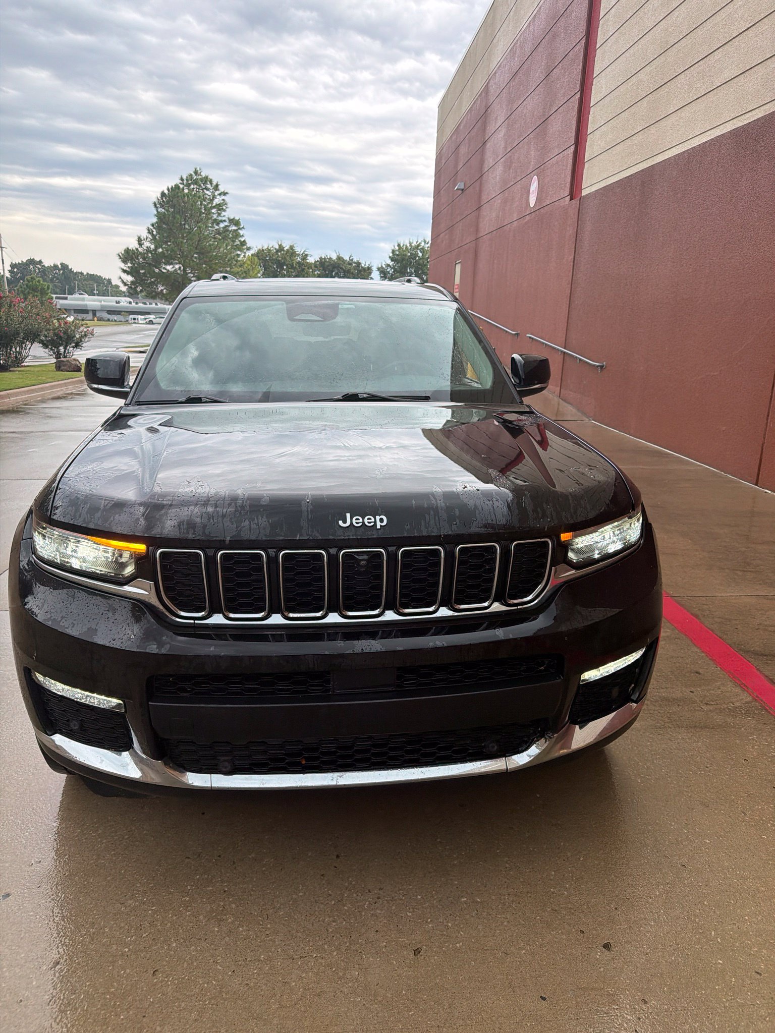 Used 2022 Jeep Grand Cherokee L Limited w/ Luxury Tech Group II AWD/4WD image 6