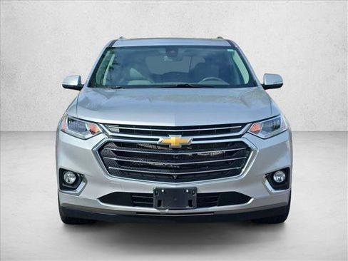 Used 2020 Chevrolet Traverse Premier AWD/4WD image 3