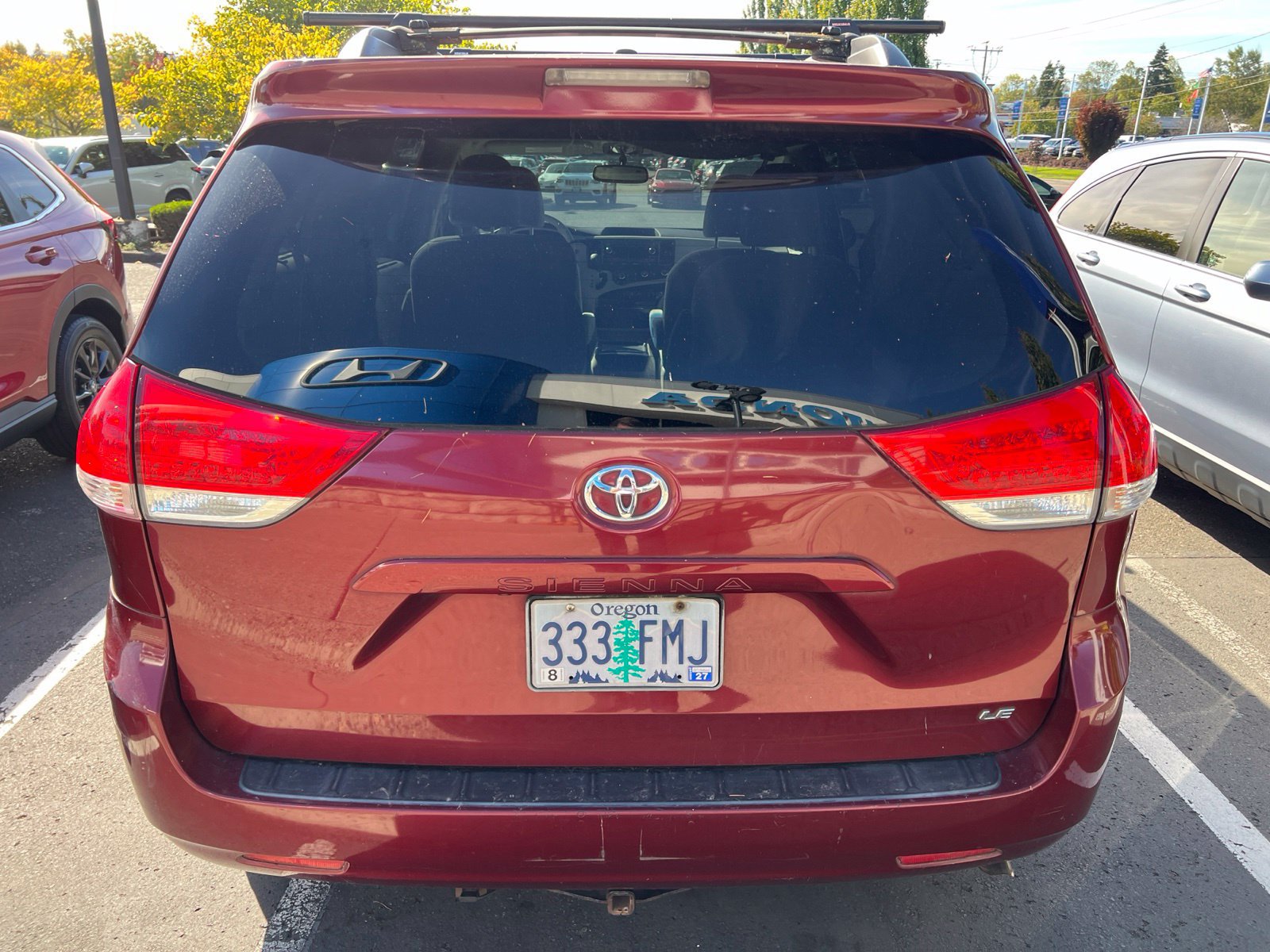 Used 2011 Toyota Sienna LE FWD image 5