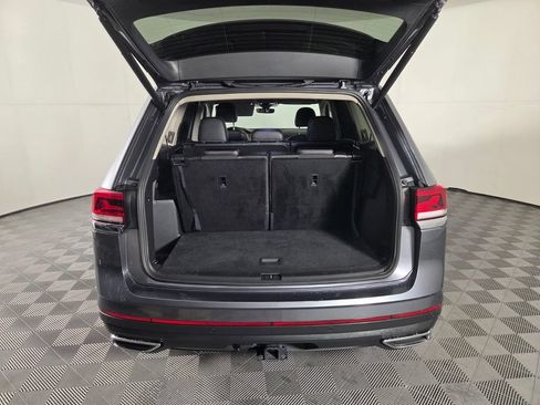 Used 2024 Volkswagen Atlas SE FWD image 28