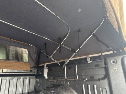 Used 2022 Chevrolet Colorado LT w/ Luxury Package image 12