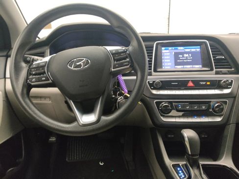 Used 2018 Hyundai Sonata SE FWD image 22