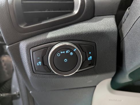 Used 2022 Ford EcoSport S image 16