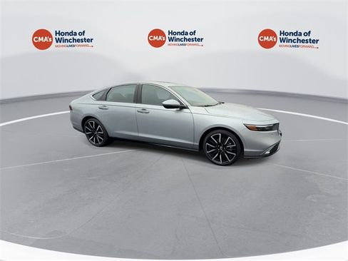 Certified 2025 Honda Accord Touring image 12