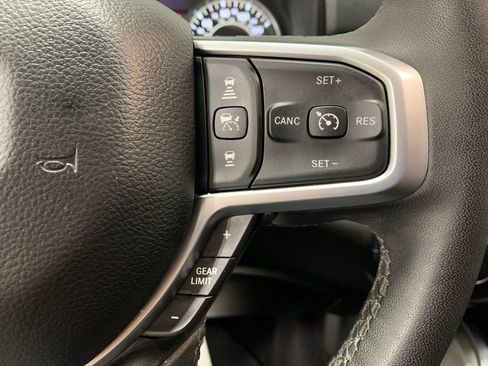 Used 2025 RAM 1500 Big Horn AWD/4WD image 13