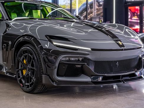 Used 2023 Ferrari Purosangue AWD/4WD image 4