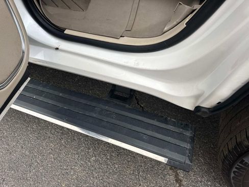 Used 2019 GMC Yukon Denali w/ Denali Ultimate Package image 12