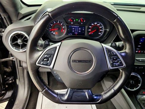 Used 2020 Chevrolet Camaro LT RWD image 12