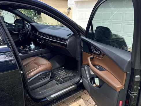 Used 2017 Audi Q7 3.0T Premium Plus image 4