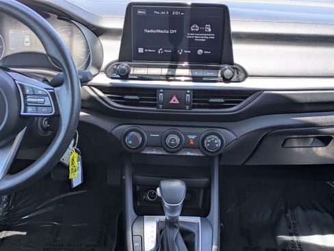 Certified 2024 Kia Forte LXS FWD image 16