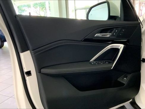 Certified 2023 BMW X1 xDrive28i AWD/4WD image 10