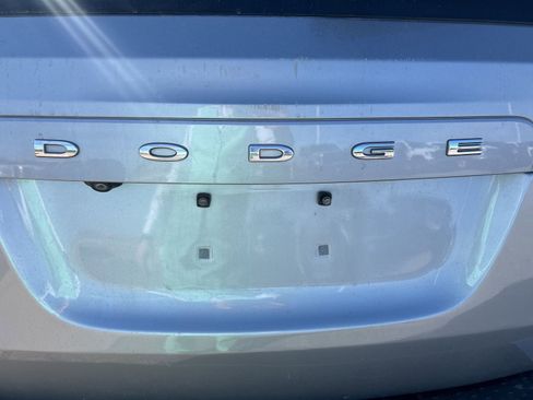 Used 2019 Dodge Grand Caravan SE image 9