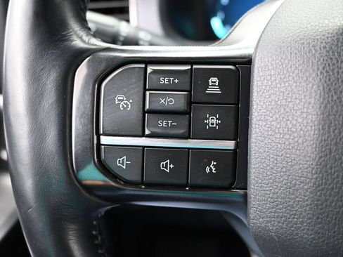 Used 2024 Ford F150 Platinum AWD/4WD image 30