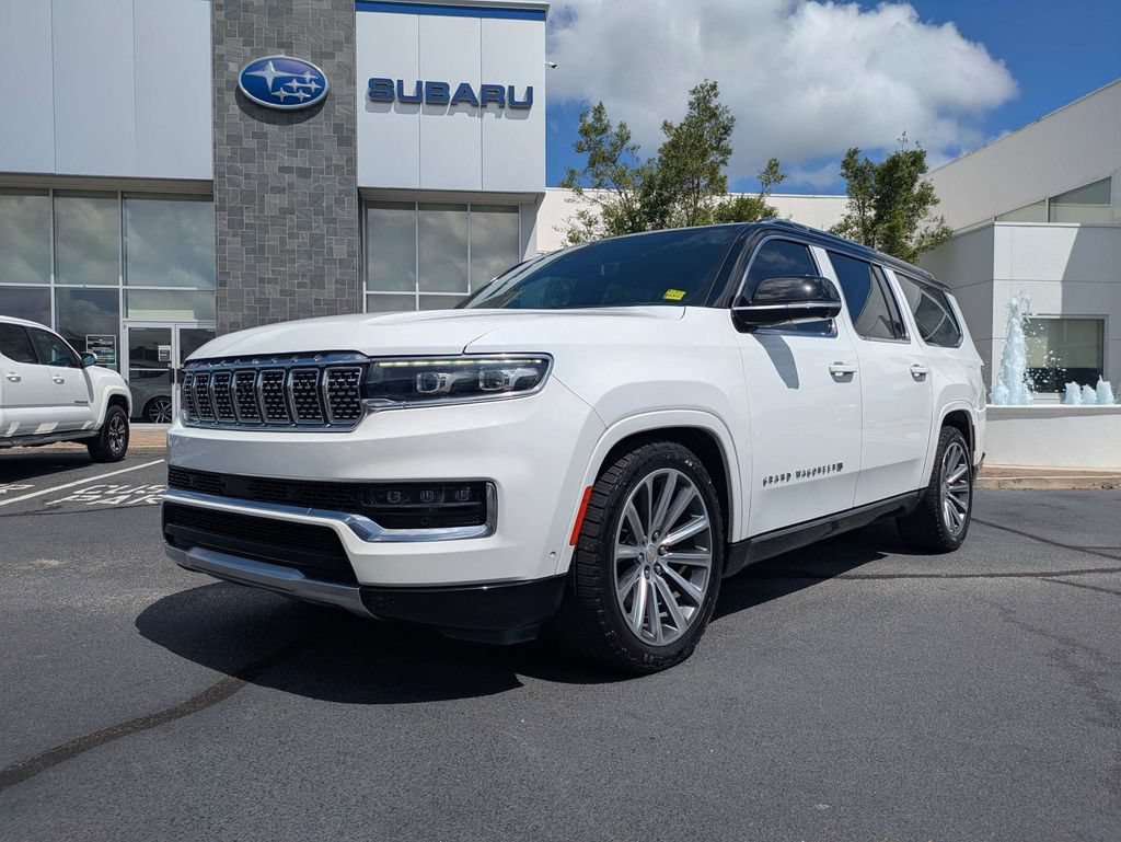 Used 2023 Jeep Grand Wagoneer L Series II AWD/4WD image 9