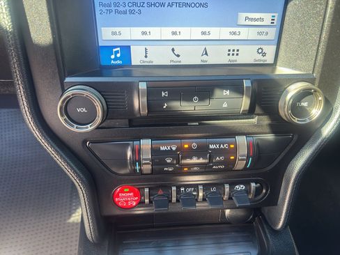 Used 2018 Ford Mustang Shelby GT350 w/ Electronics Package image 17