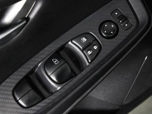 Certified 2024 Nissan Sentra SV image 22