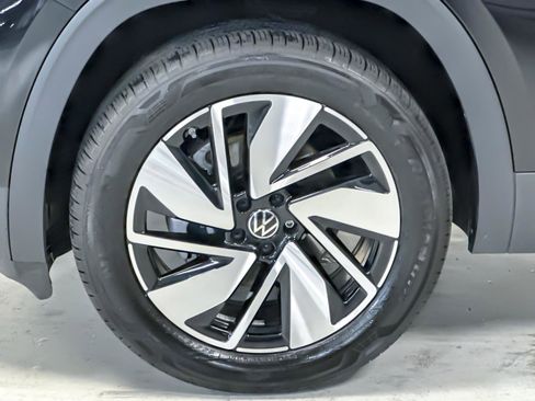 Used 2025 Volkswagen Atlas SE w/ Panoramic Sunroof Package image 25