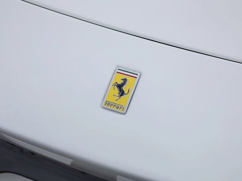 Used 2020 Ferrari 488 Pista Coupe image 15