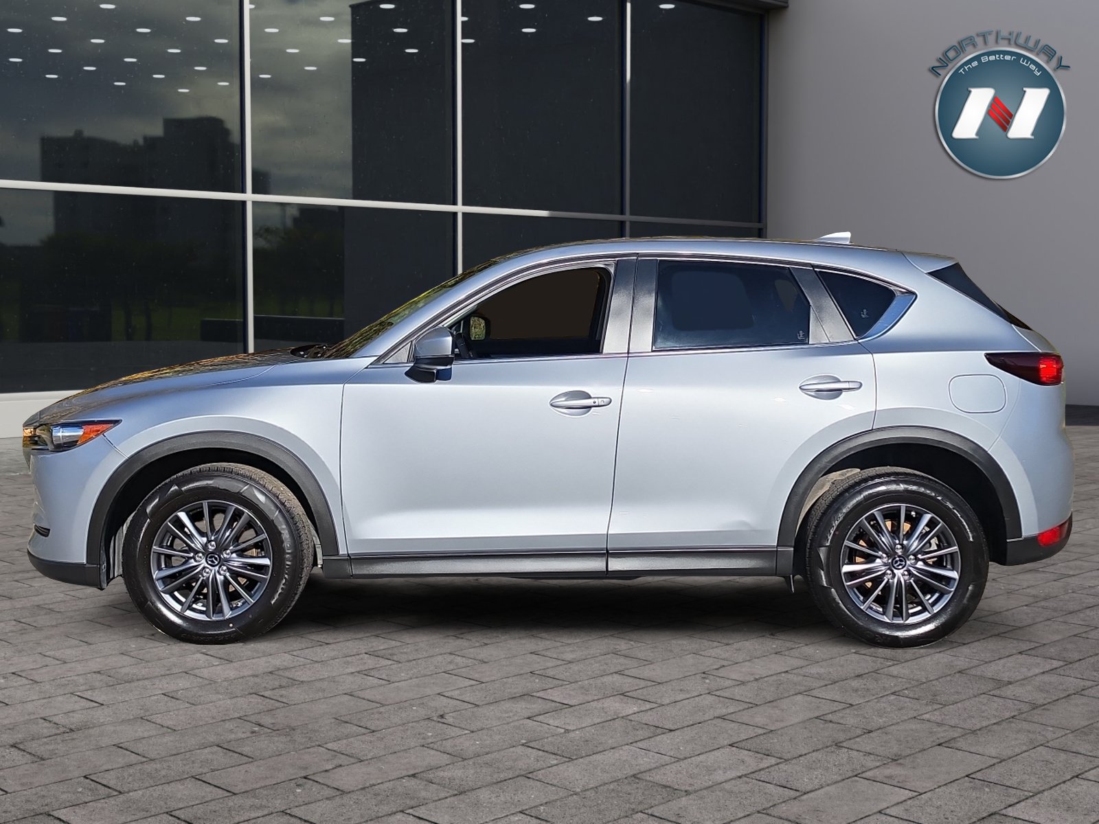 Used 2020 MAZDA CX-5 Touring AWD/4WD image 2