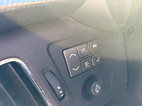 Used 2011 Cadillac CTS Performance image 12