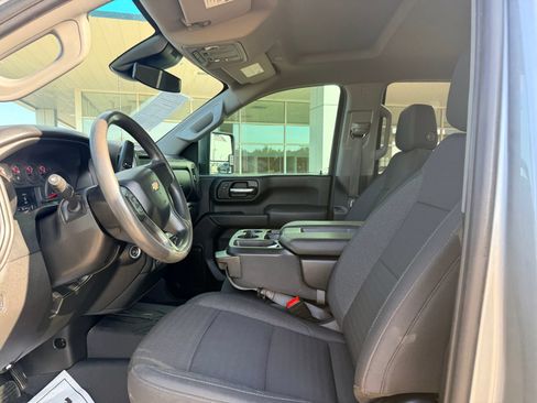 Used 2024 Chevrolet Silverado 2500 Custom w/ Custom Convenience Package AWD/4WD image 13
