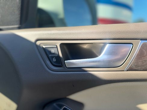 Used 2017 Audi Q5 2.0T Premium image 50