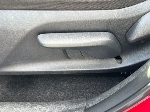 Used 2025 Toyota RAV4 LE image 23