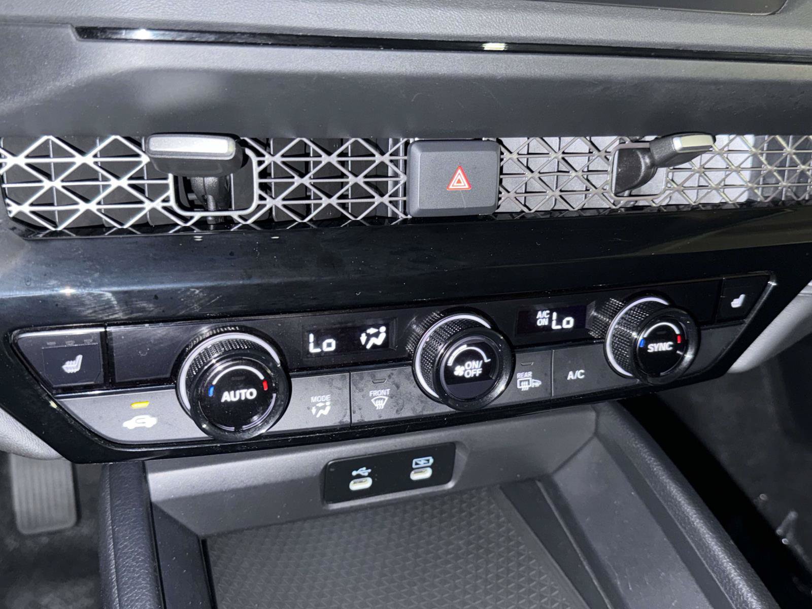 Used 2023 Honda Accord EX-L image 25