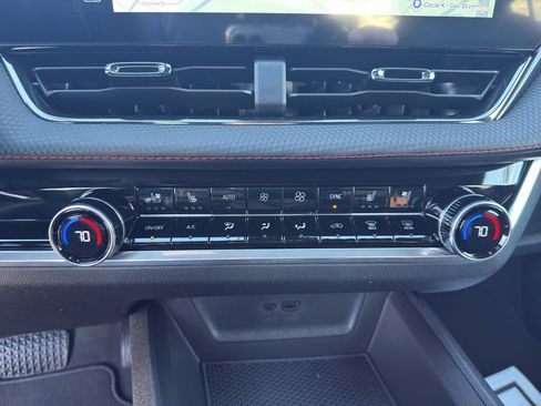 New 2026 Chevrolet Equinox RS w/ Convenience Package III image 12