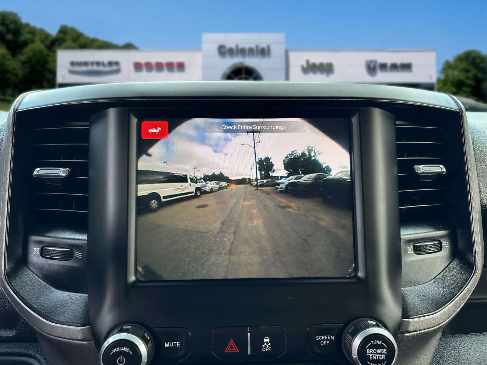 Used 2023 RAM 5500 Tradesman AWD/4WD image 22