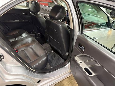 Used 2011 Ford Fusion Sport w/ 402A Rapid Spec Order Code image 20