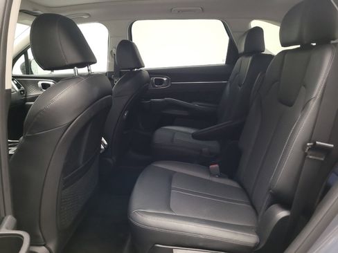 Used 2021 Kia Sorento SX AWD/4WD image 18