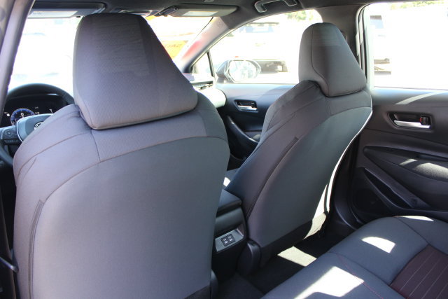 Certified 2026 Toyota Corolla SE FWD image 33