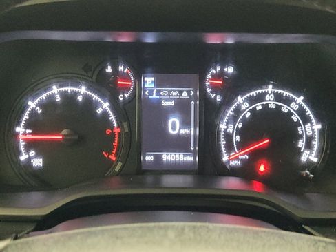 Used 2021 Toyota 4Runner SR5 image 23