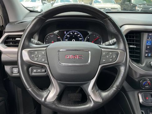 Used 2022 GMC Acadia AT4 w/ Technology Package AWD/4WD image 15